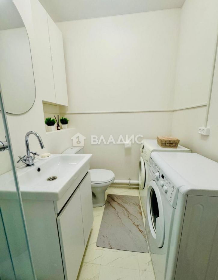 Комната улица Лакина