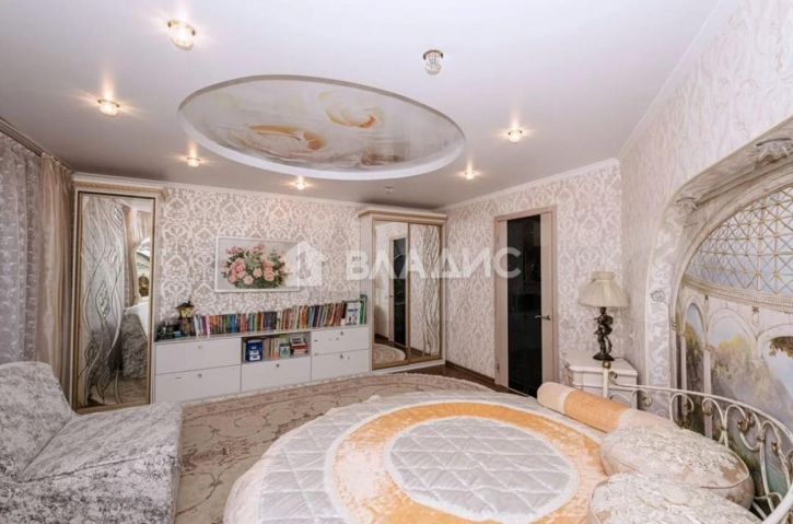 3-комн квартира улица Фатьянова