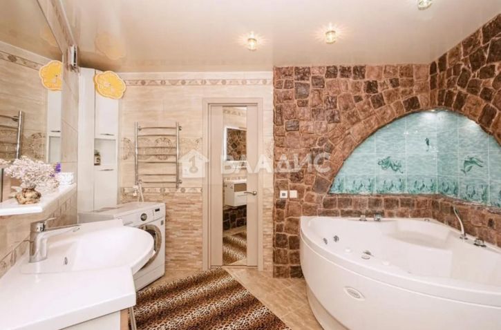 3-комн квартира улица Фатьянова