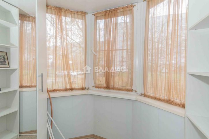 2-комн квартира улица Безыменского