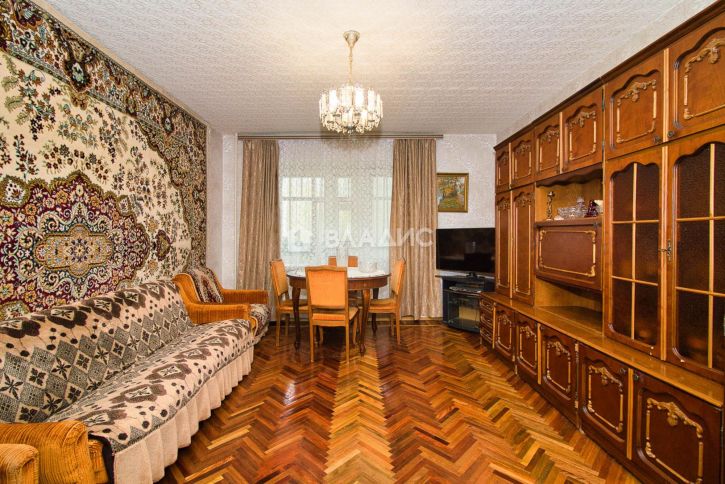 4-комн квартира улица Мира