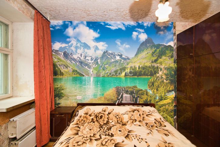 4-комн квартира улица Мира