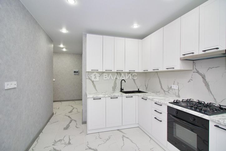 1-комн квартира улица Родионовка