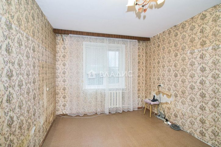 2-комн квартира улица Растопчина