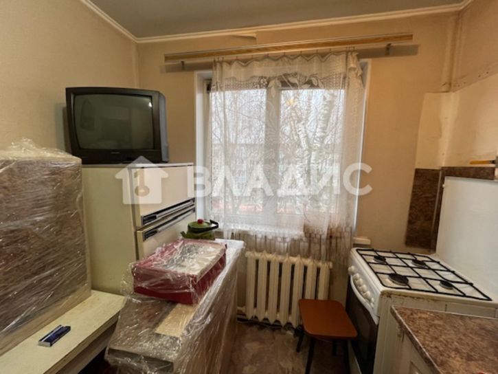 2-комн квартира улица Лакина