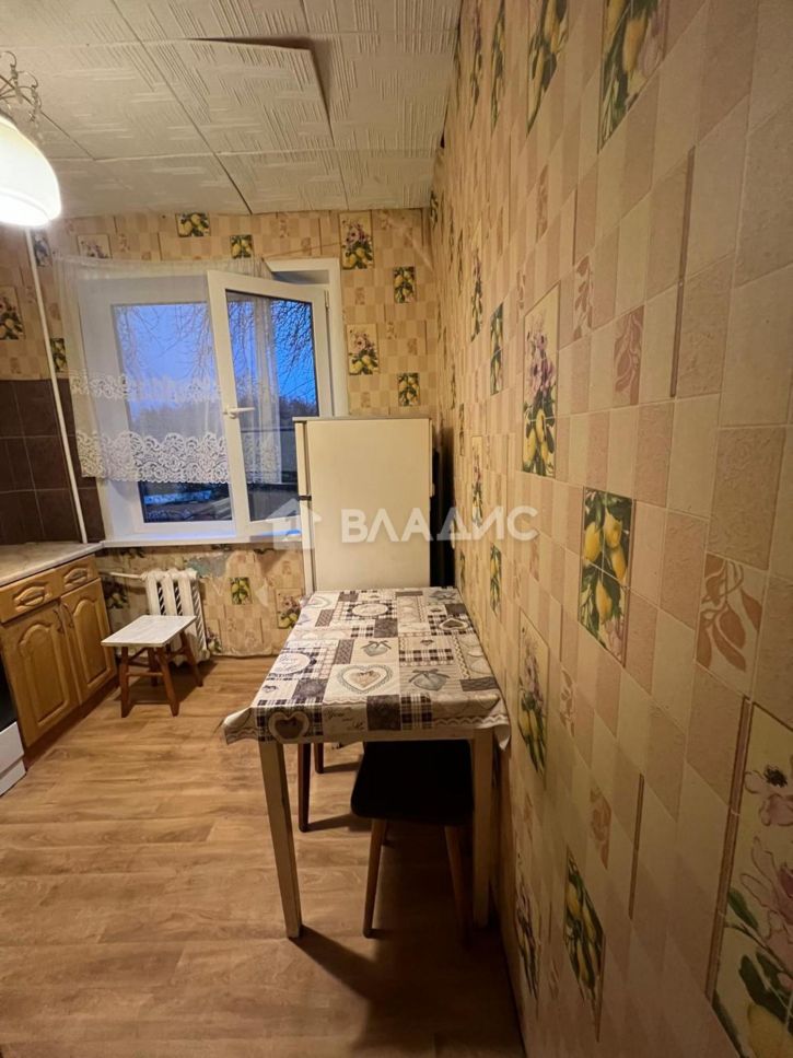 1-комн квартира улица Комиссарова