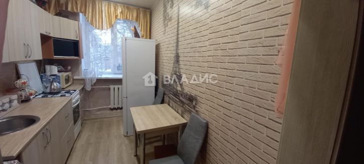 2-комн квартира улица Гастелло