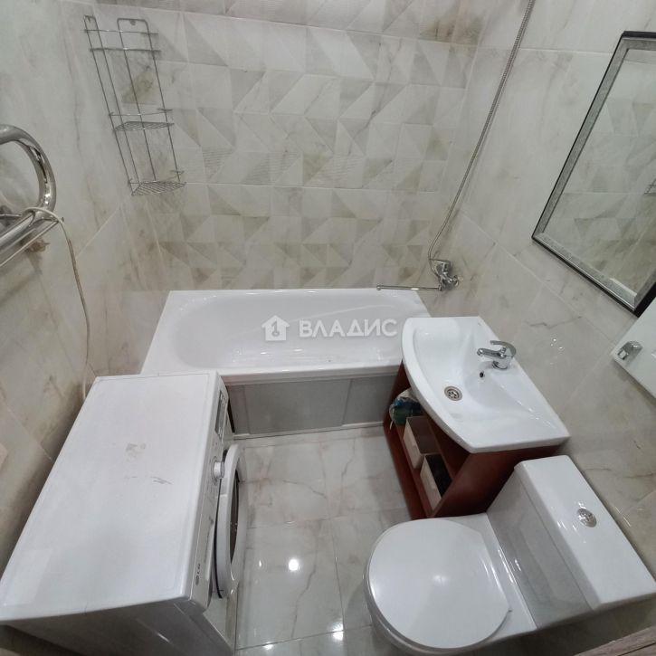 1-комн квартира улица Асаткина