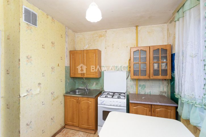 2-комн квартира улица Растопчина