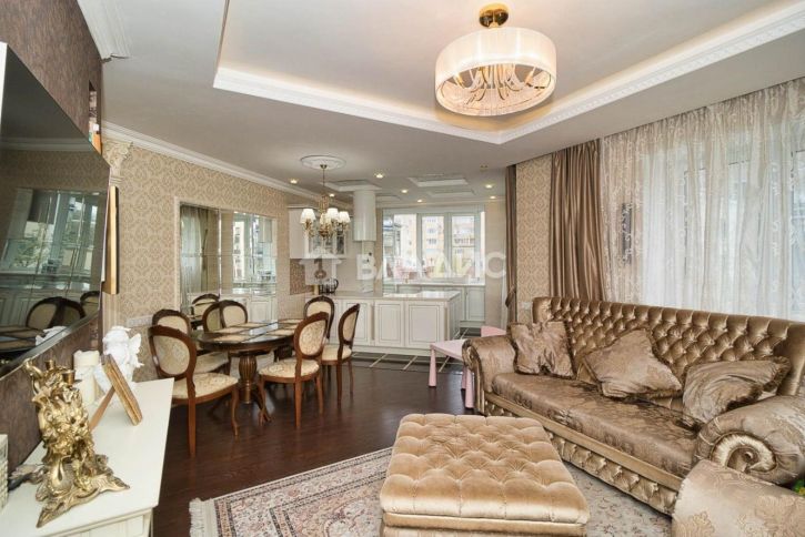 3-комн квартира улица Сакко и Ванцетти