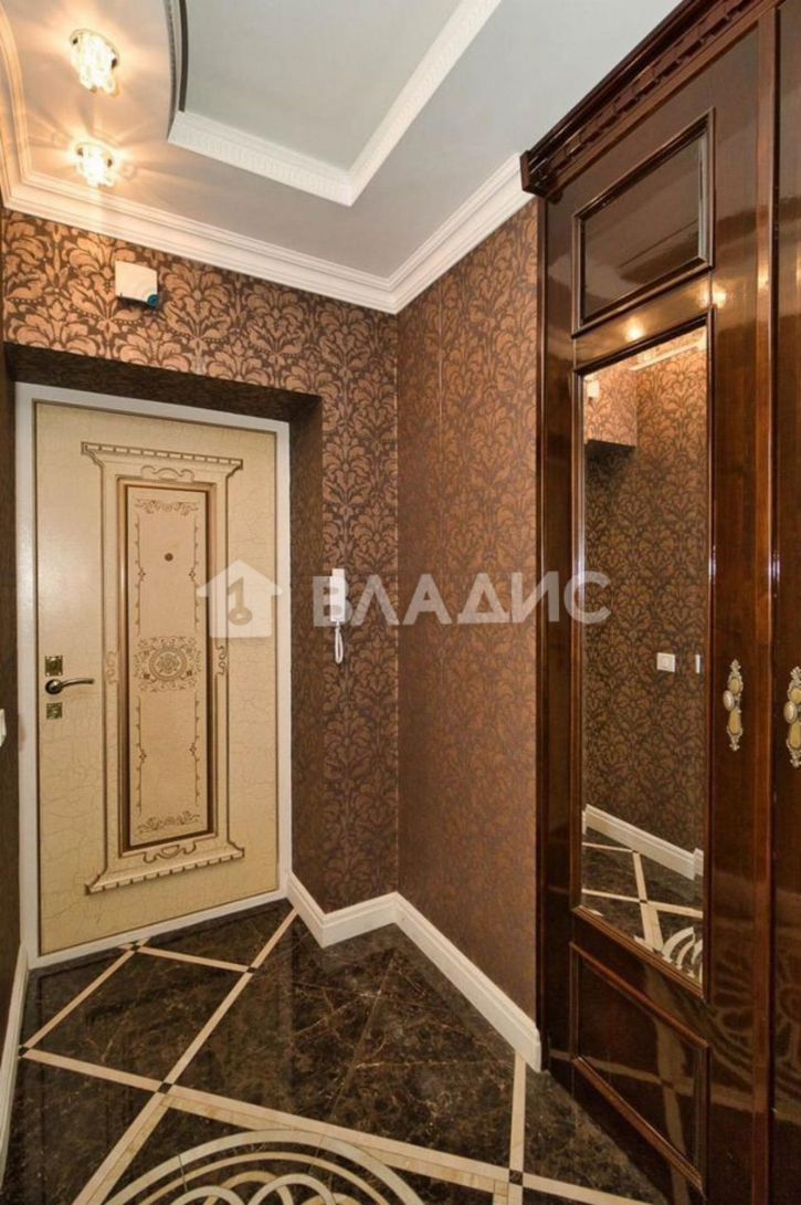 3-комн квартира улица Сакко и Ванцетти