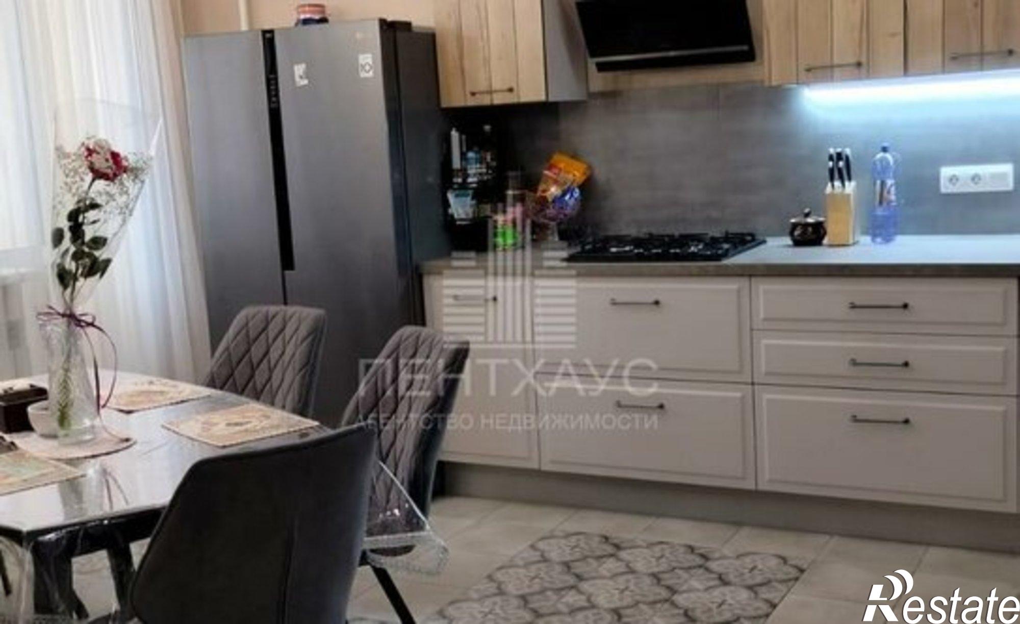 Купить квартиру за 11 990 000 рублей на 3-я Кольцевая улица, 14