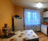 2-комн, 53кв м, этаж 2/5 ул Октябрьская, 27