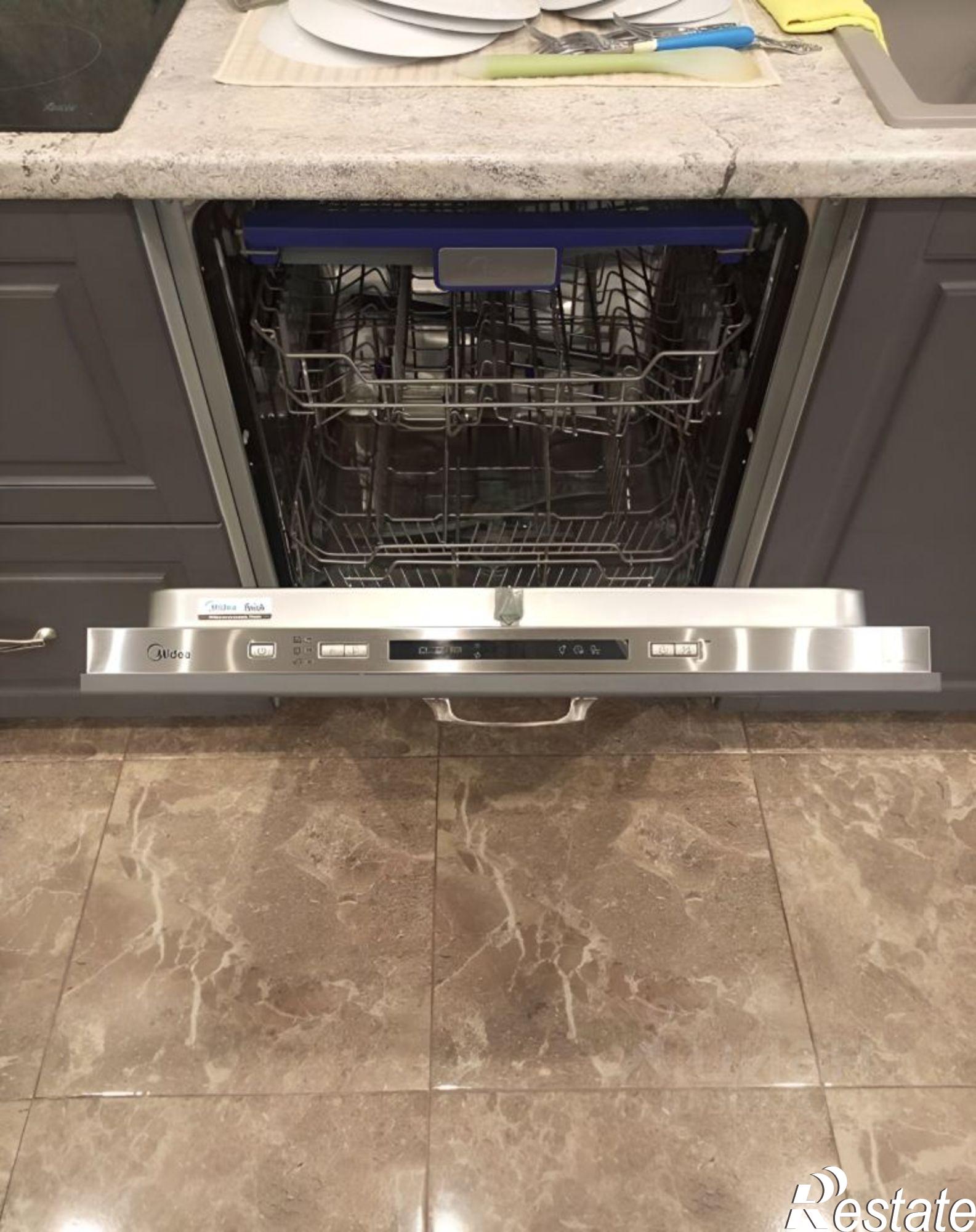 Сдать дачу, дом, коттедж за 150 000 рублей на ул Добросельская, 146а