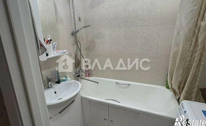 2-комн квартира ул Диктора Левитана, 5,  д. 5