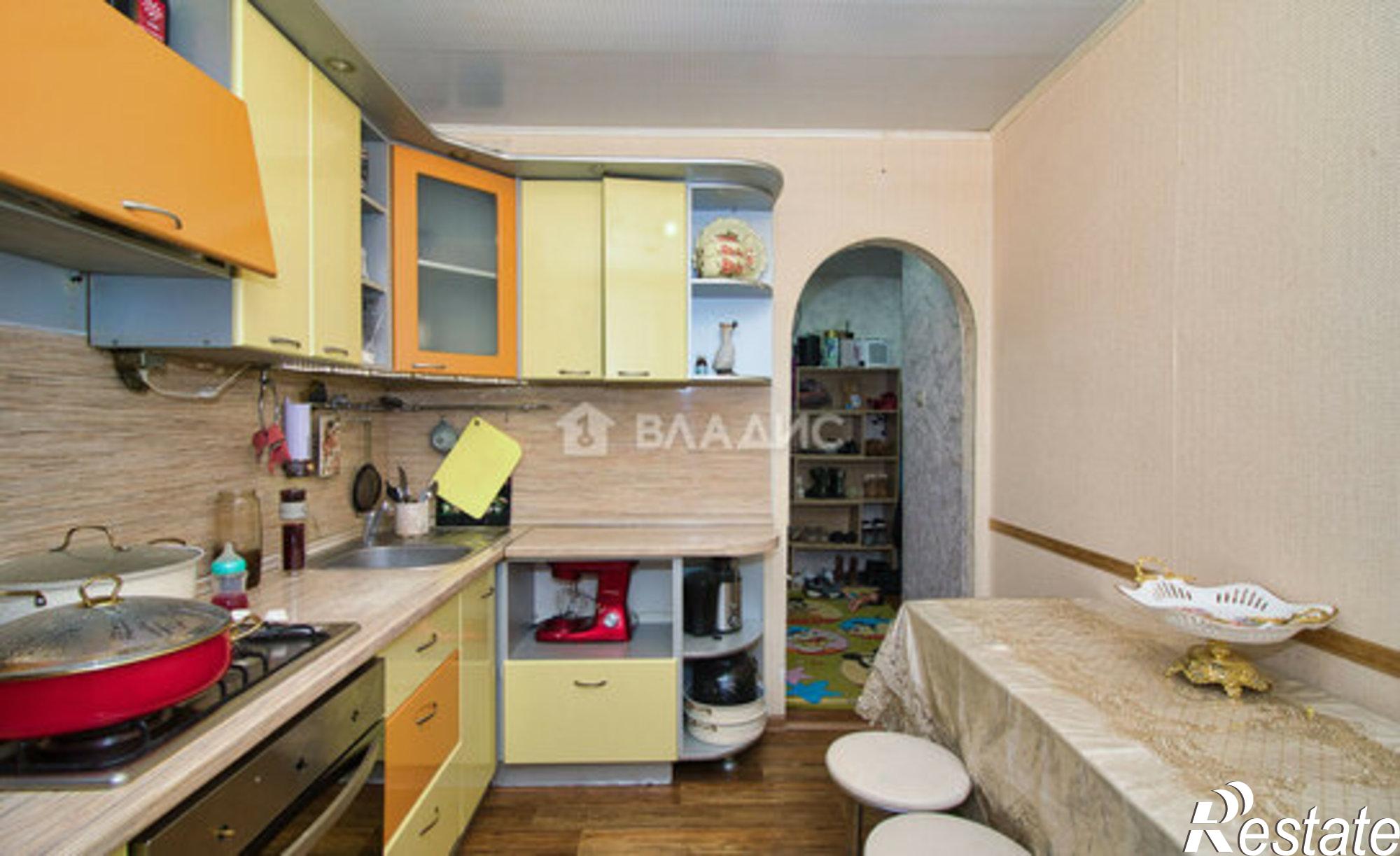 Купить квартиру за 6 700 000 рублей на улица Суворова, 2