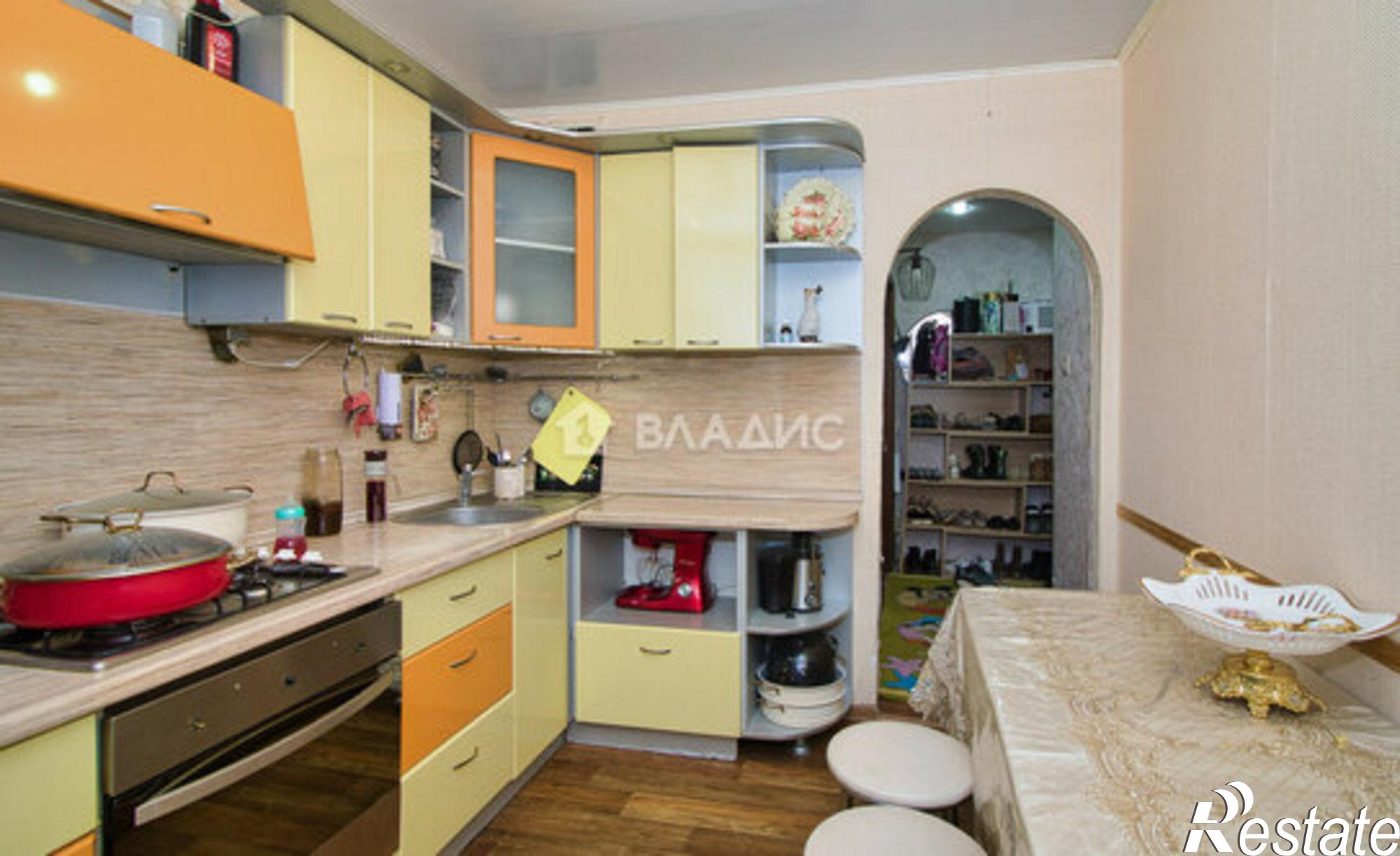 Купить квартиру за 6 700 000 рублей на улица Суворова, 2