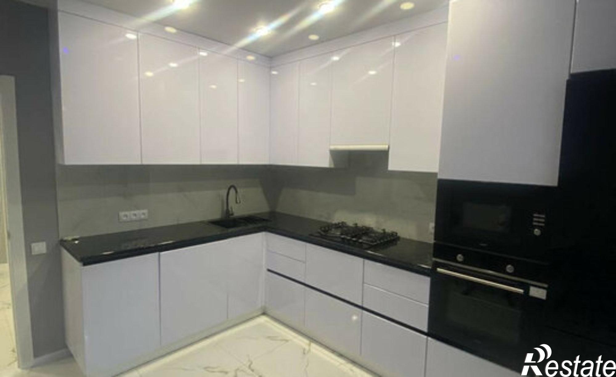 Купить квартиру за 11 500 000 рублей на ул Фестивальная, 78