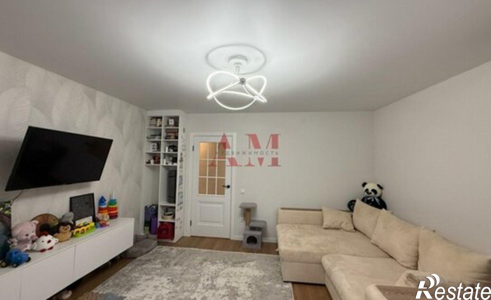 Купить квартиру за 10 500 000 рублей на улица Мира, 15Б