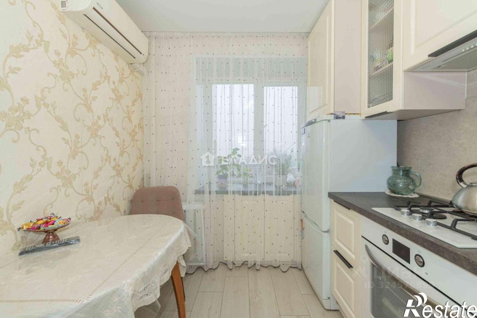 Купить квартиру за 7 300 000 рублей на пр-кт Строителей, 40