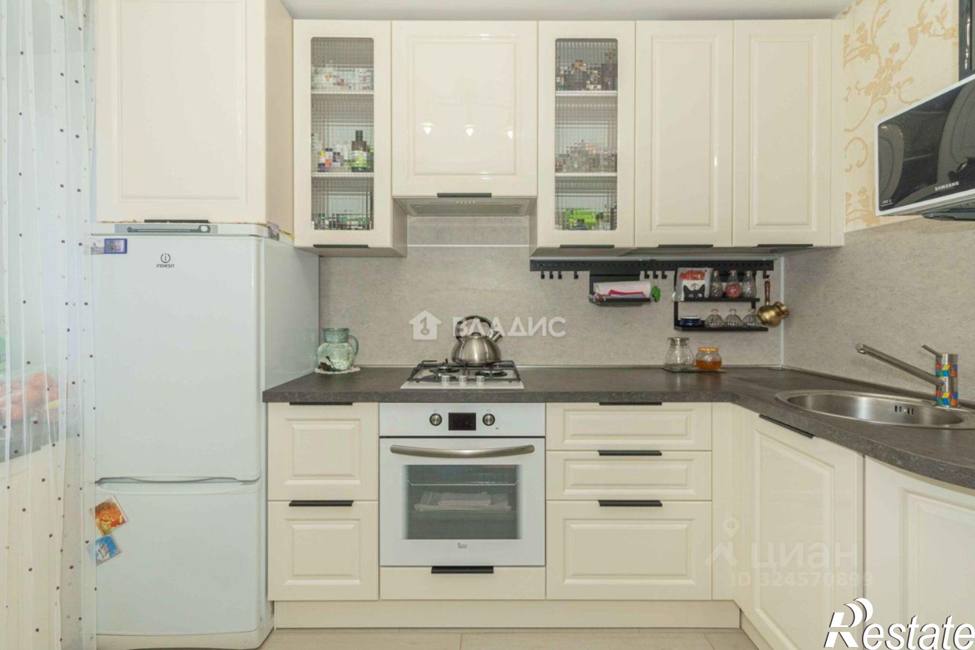 Купить квартиру за 7 300 000 рублей на пр-кт Строителей, 40