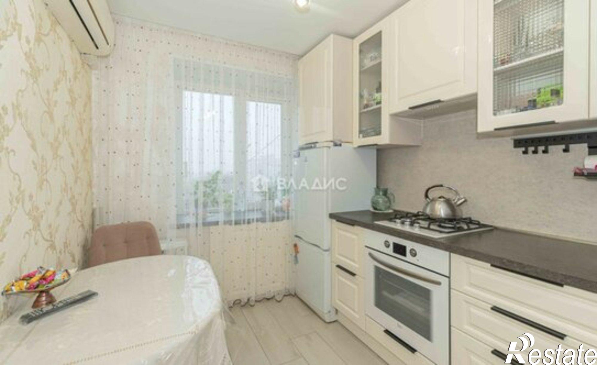 Купить квартиру за 7 300 000 рублей на пр-кт Строителей, 40