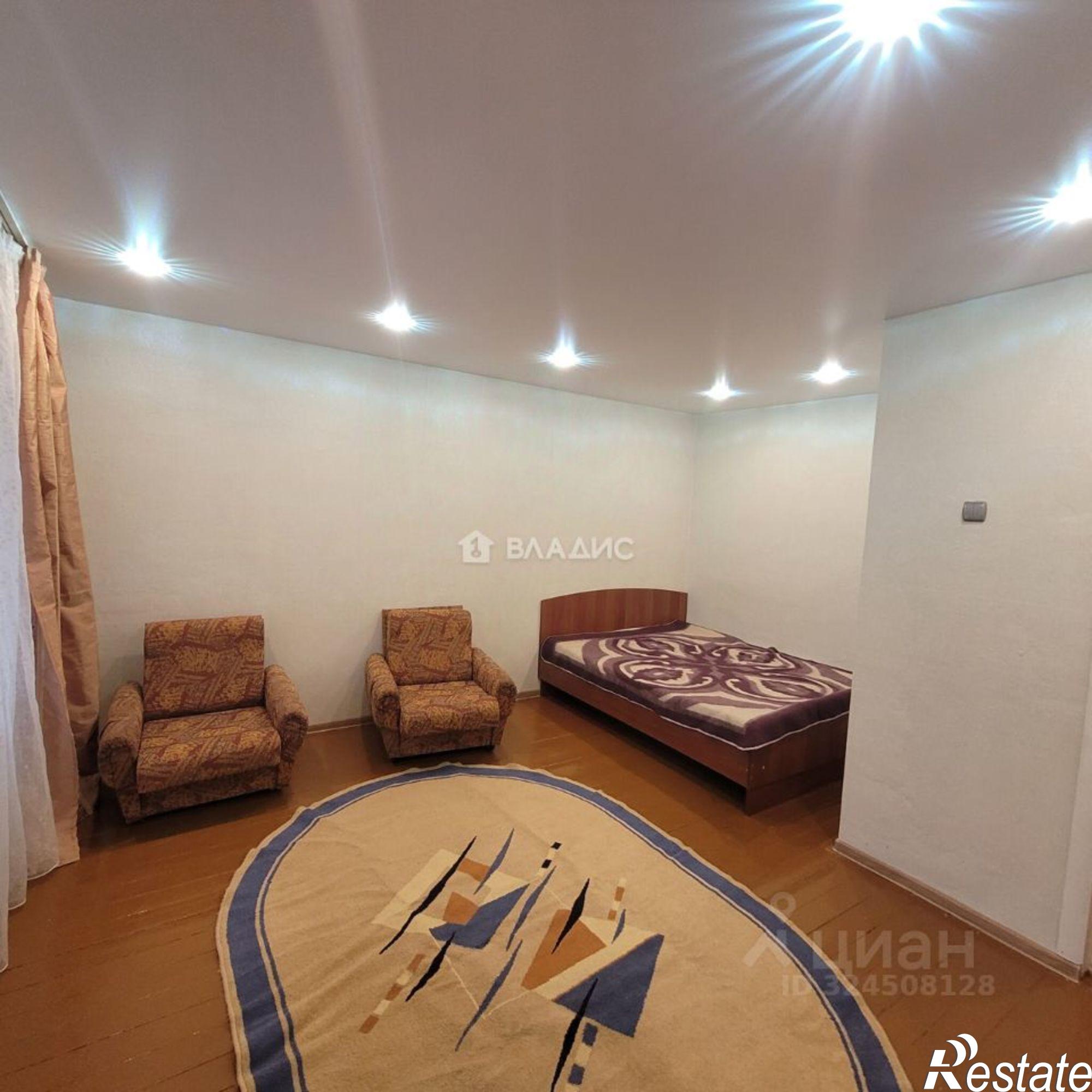 Сдать квартиру за 20 000 рублей на ул Сурикова, 15