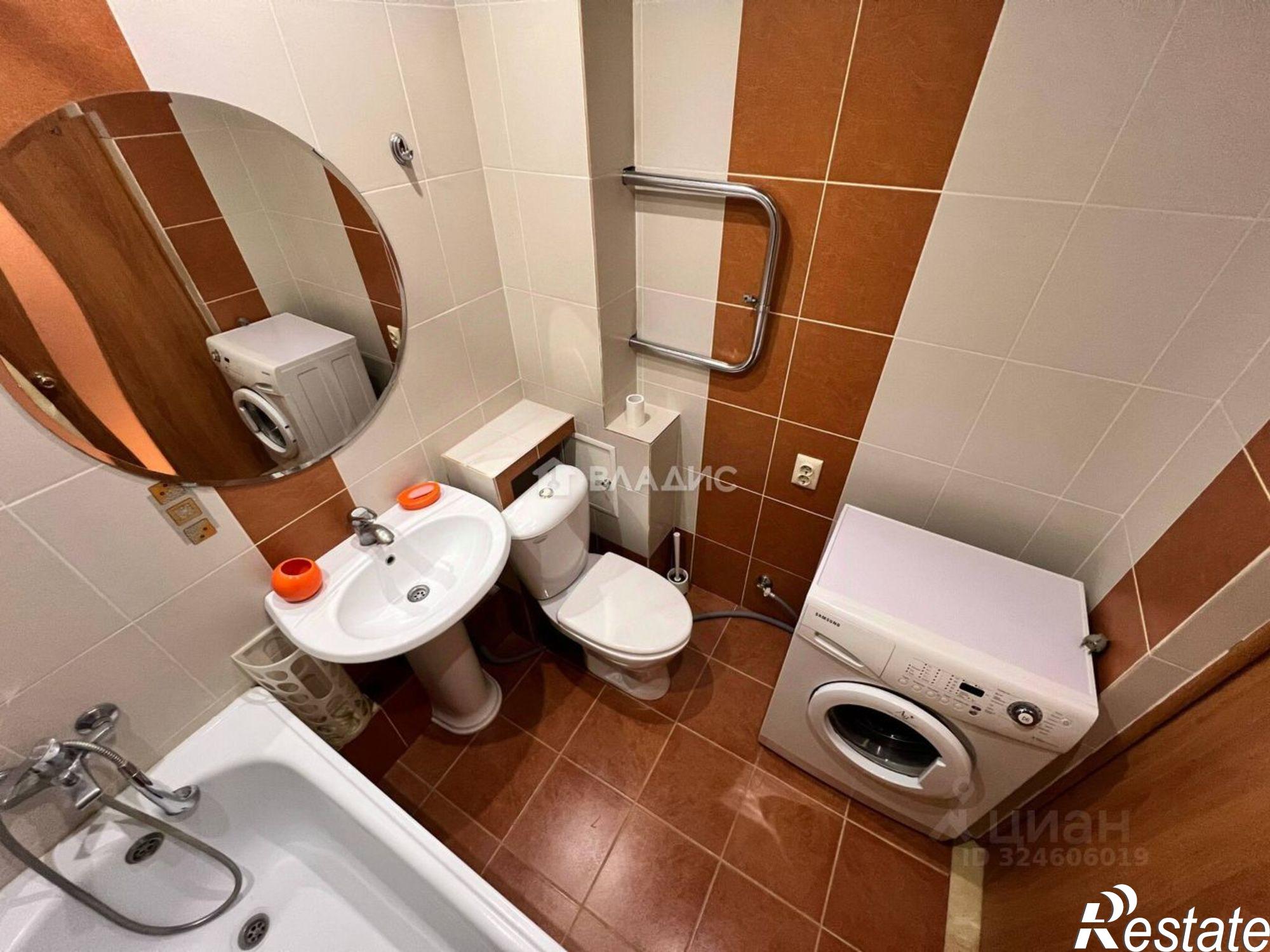 Сдать квартиру за 27 000 рублей на улица Безыменского, 17Г