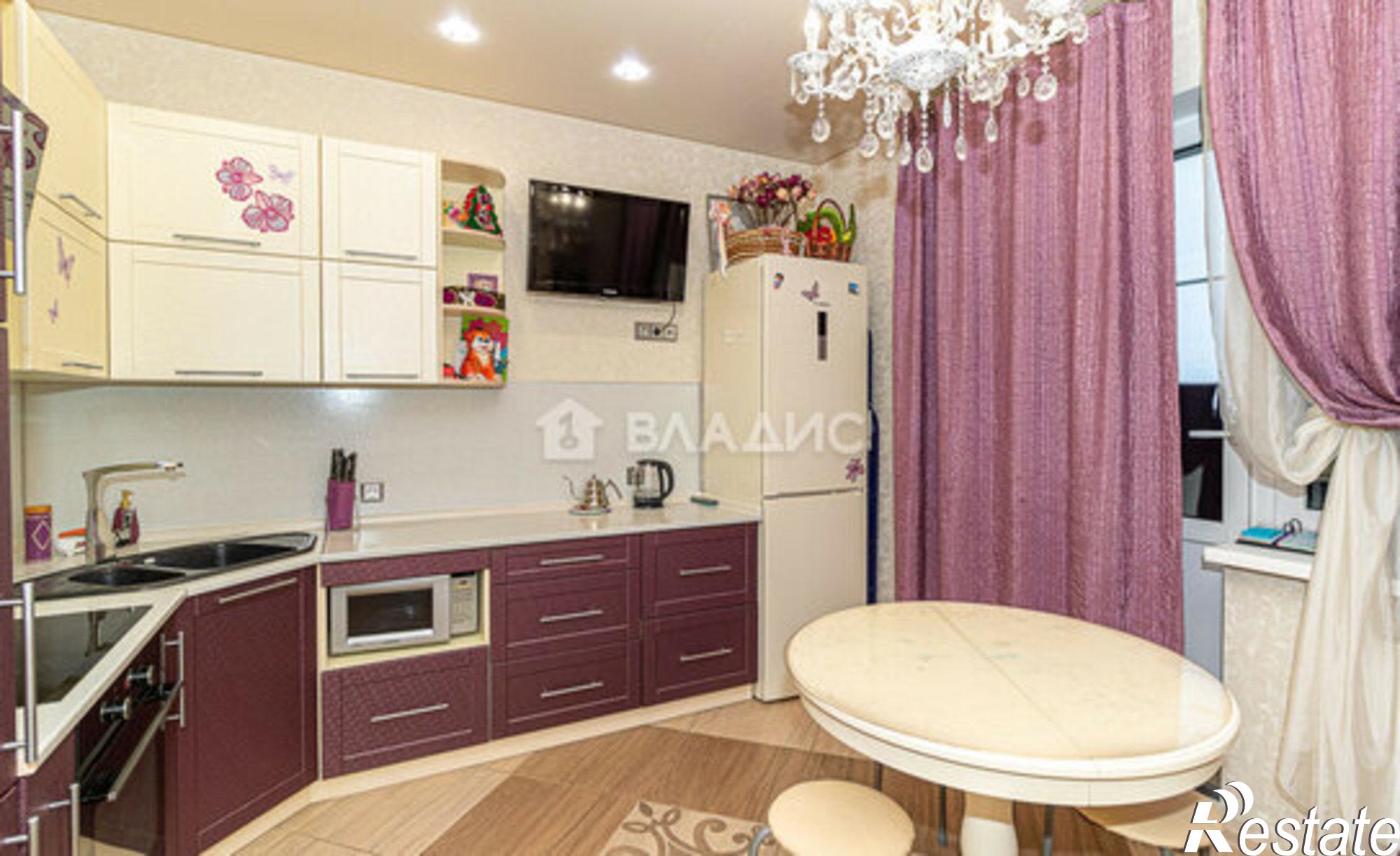 Купить квартиру за 9 500 000 рублей на Ставровская улица, 4