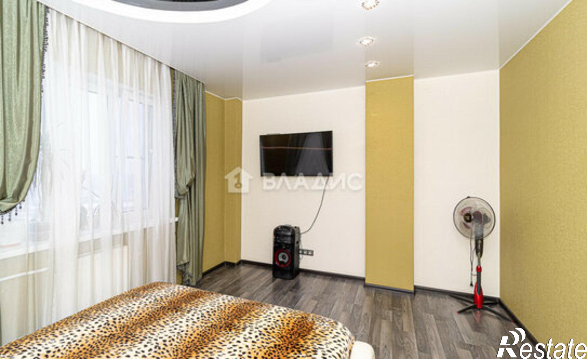 Купить квартиру за 9 500 000 рублей на Ставровская улица, 4