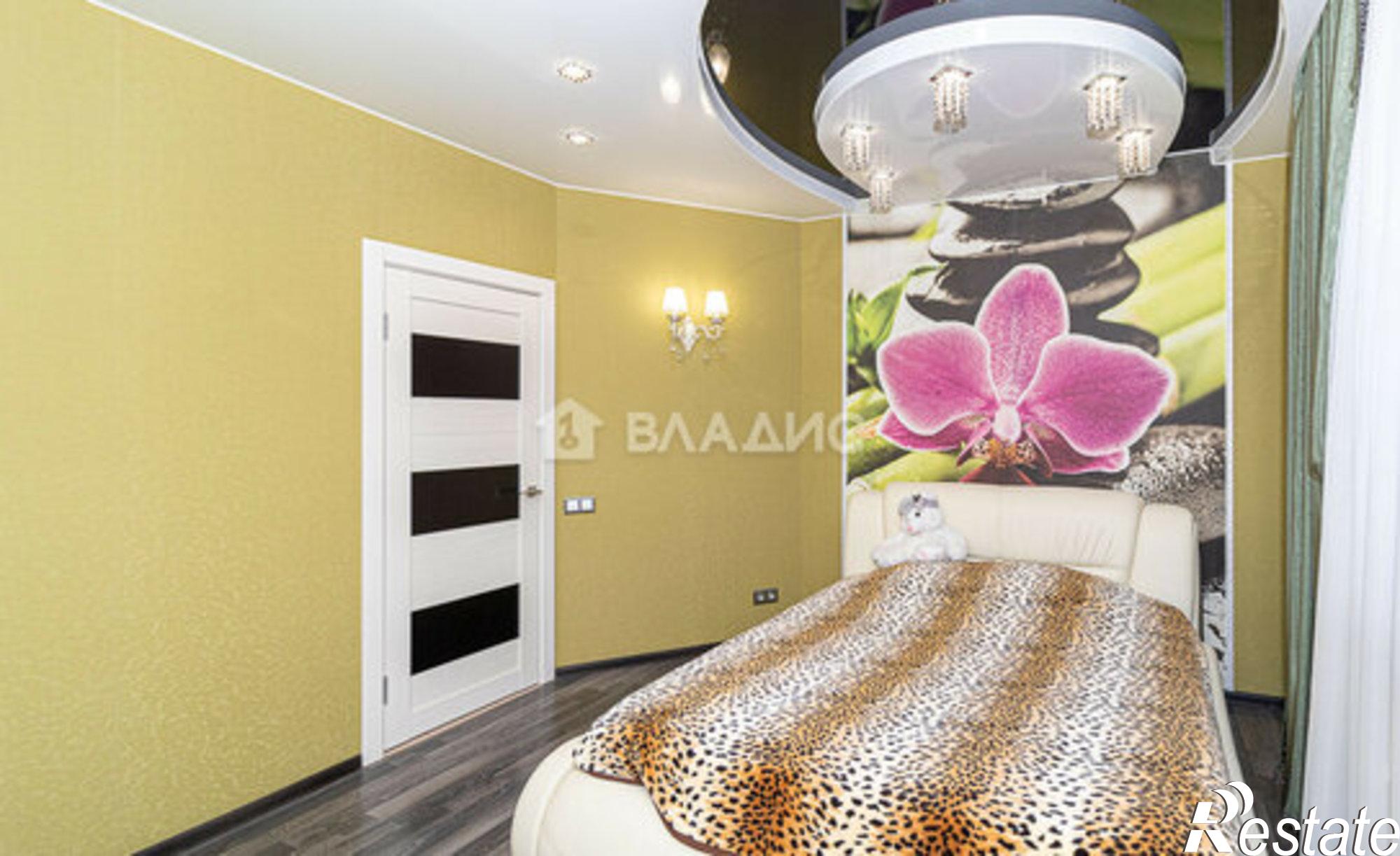 Купить квартиру за 9 500 000 рублей на Ставровская улица, 4