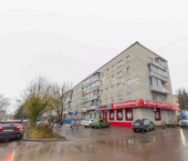 3-комн, 56кв м, этаж 1/5 Суздальский проспект, 15