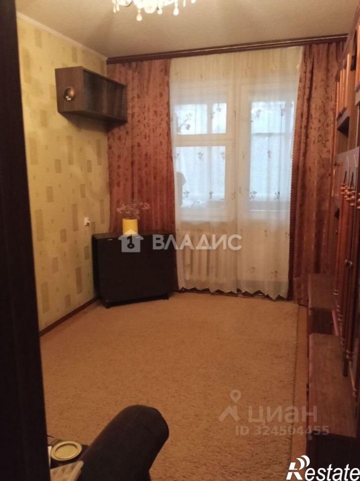 3-комн квартира ул Комиссарова, 1А,  д. 1А