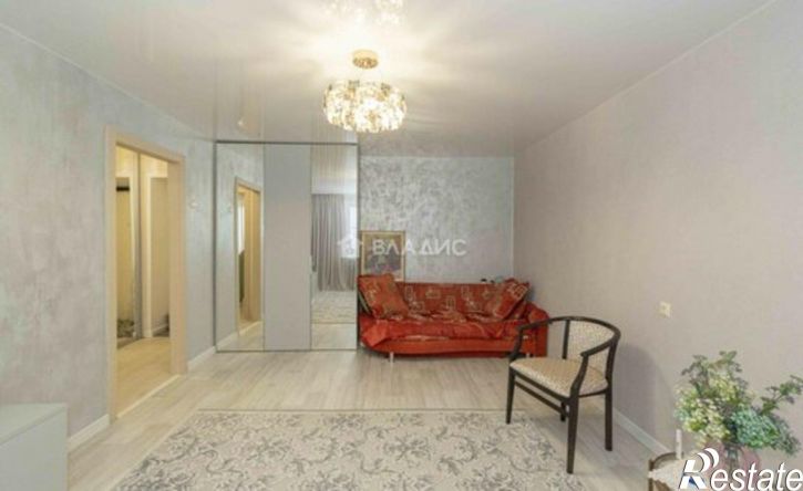 3-комн квартира пр-кт Строителей, 40,  д. 40