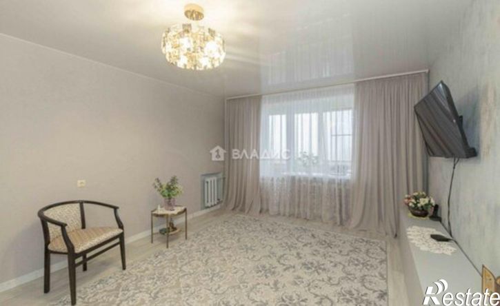 3-комн квартира пр-кт Строителей, 40,  д. 40