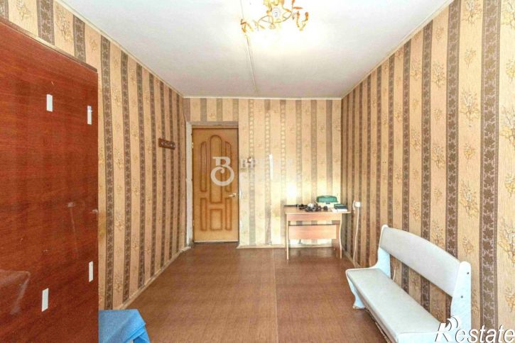 3-комн квартира улица Комиссарова, 2,  д. 2