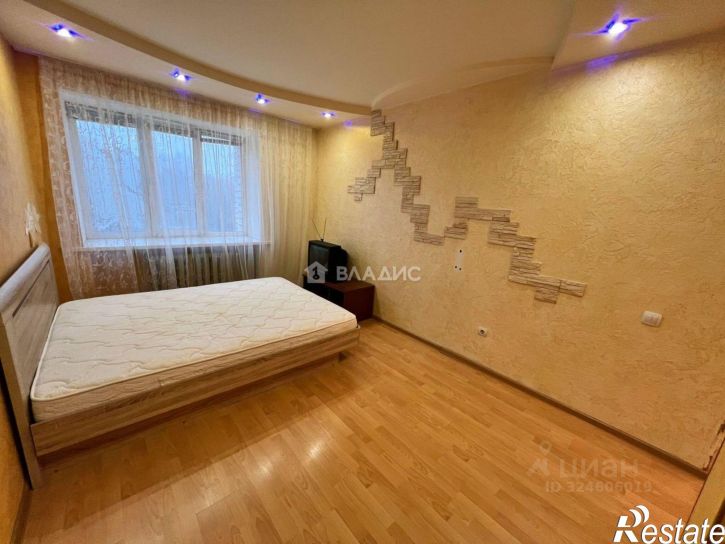 1-комн квартира улица Безыменского, 17Г,  д. 17Г