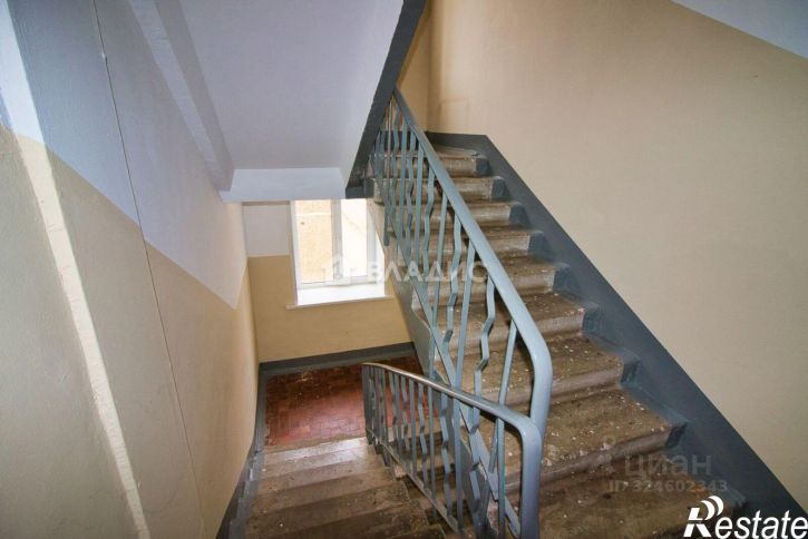 2-комн квартира улица Комиссарова, 23А,  д. 23А