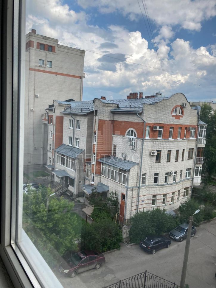 2-комн квартира ул Разина, 12А