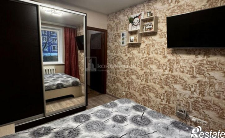 3-комн квартира улица Комиссарова, 1А,  д. 1А