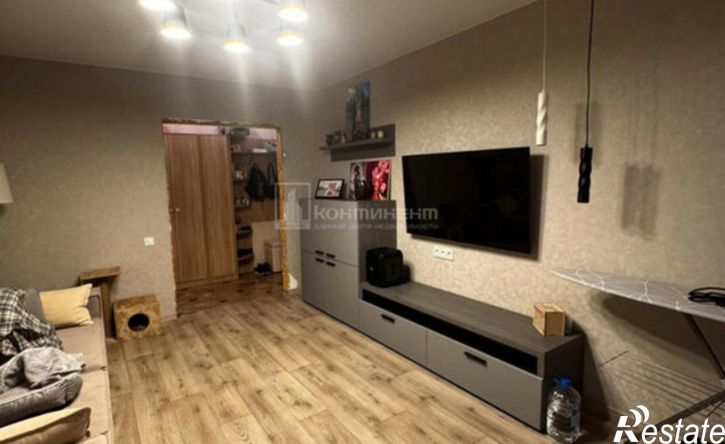 3-комн квартира улица Комиссарова, 1А,  д. 1А