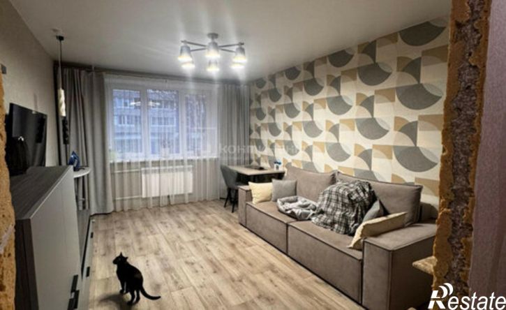 3-комн квартира улица Комиссарова, 1А,  д. 1А