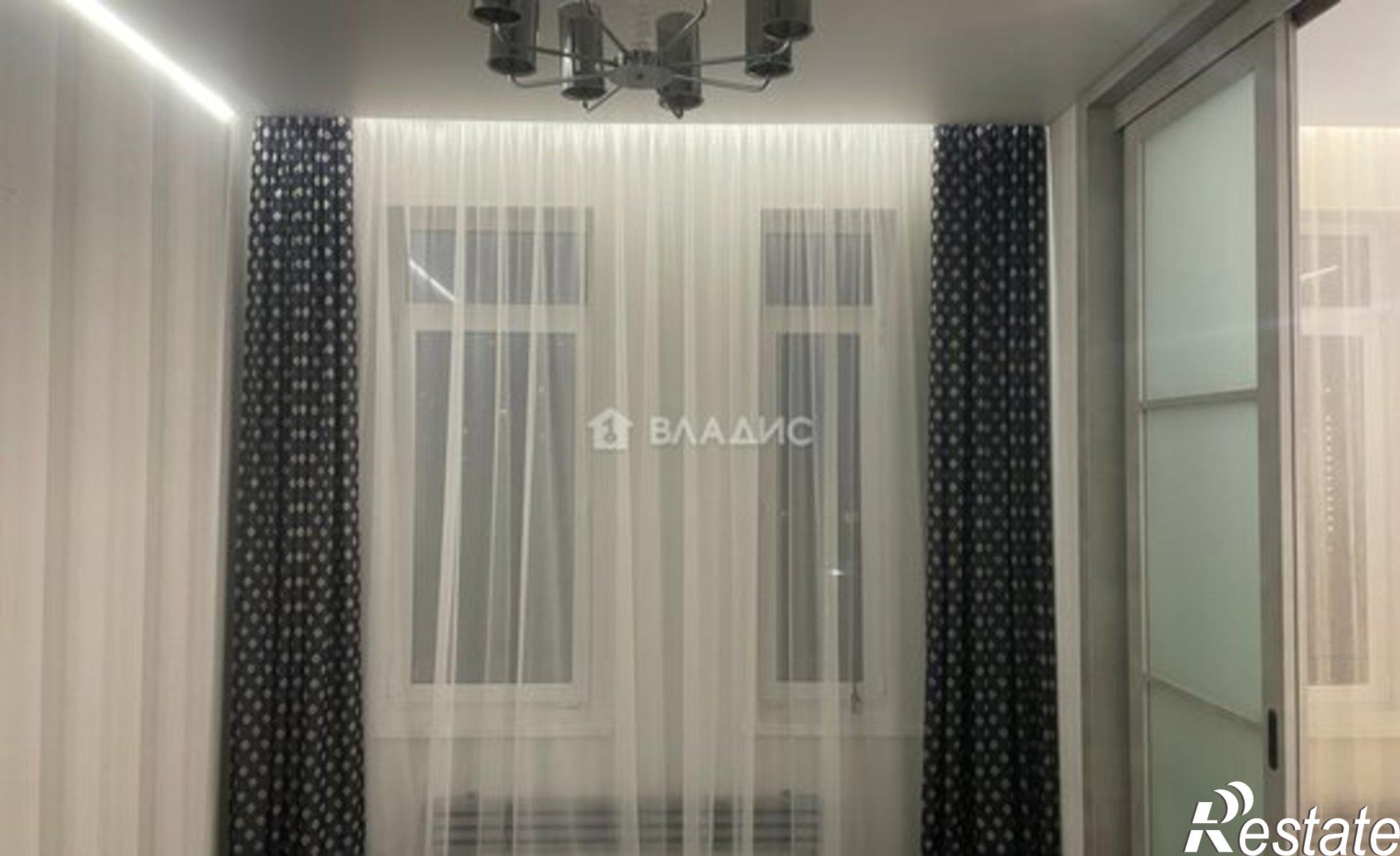 Купить квартиру за 14 500 000 рублей на улица Крайнова, 3