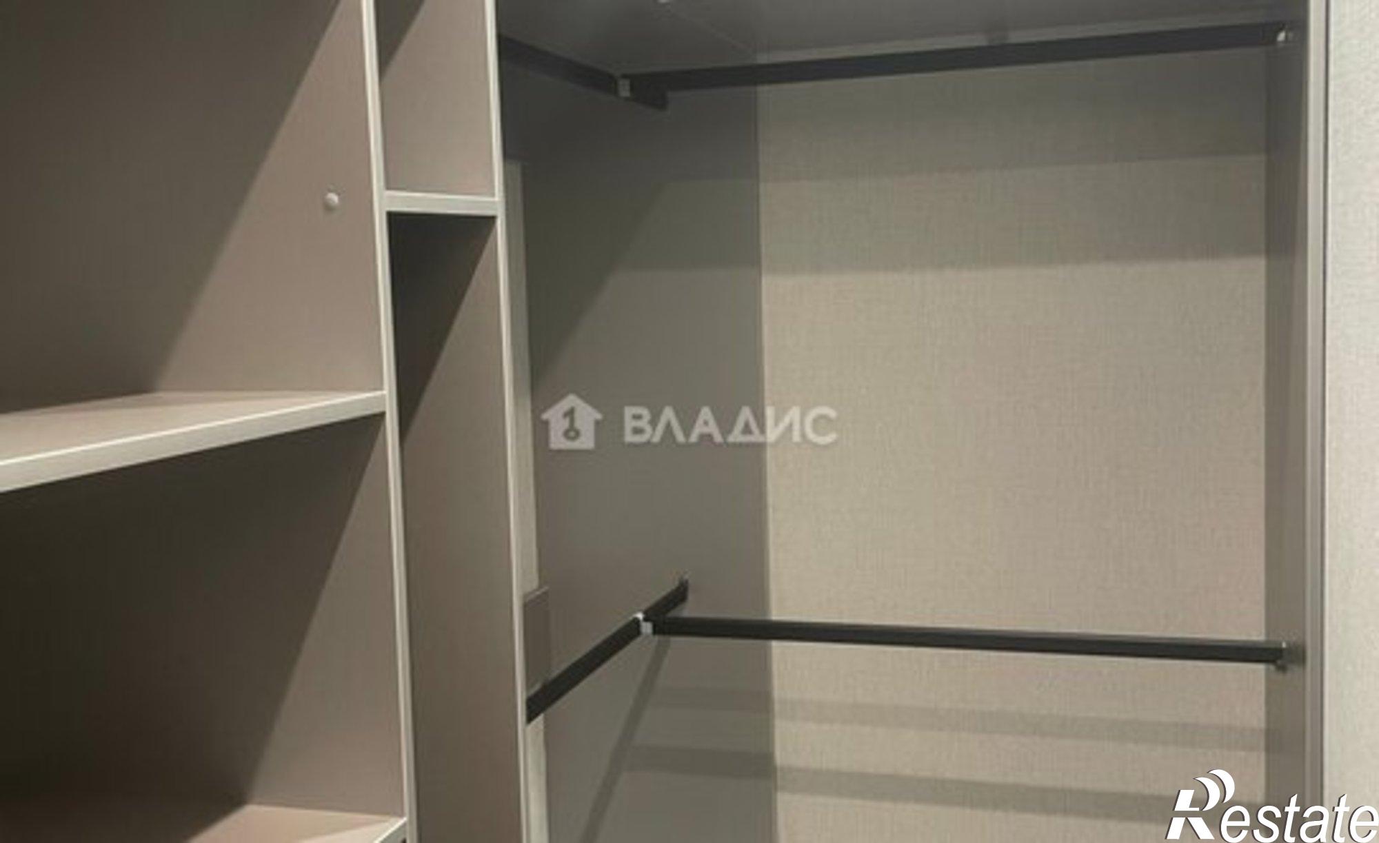 Купить квартиру за 14 500 000 рублей на улица Крайнова, 3