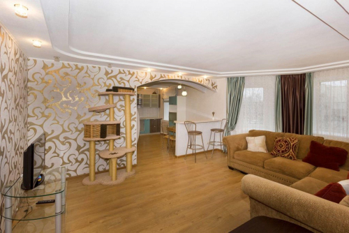 Продажа 3-комн квартиры Чайковского ул, 25а