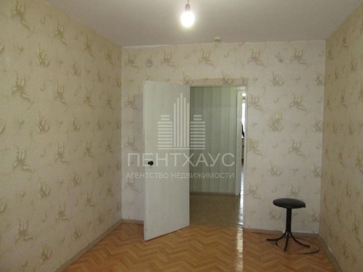 4-комн квартира Перекопский военный г-к, 25