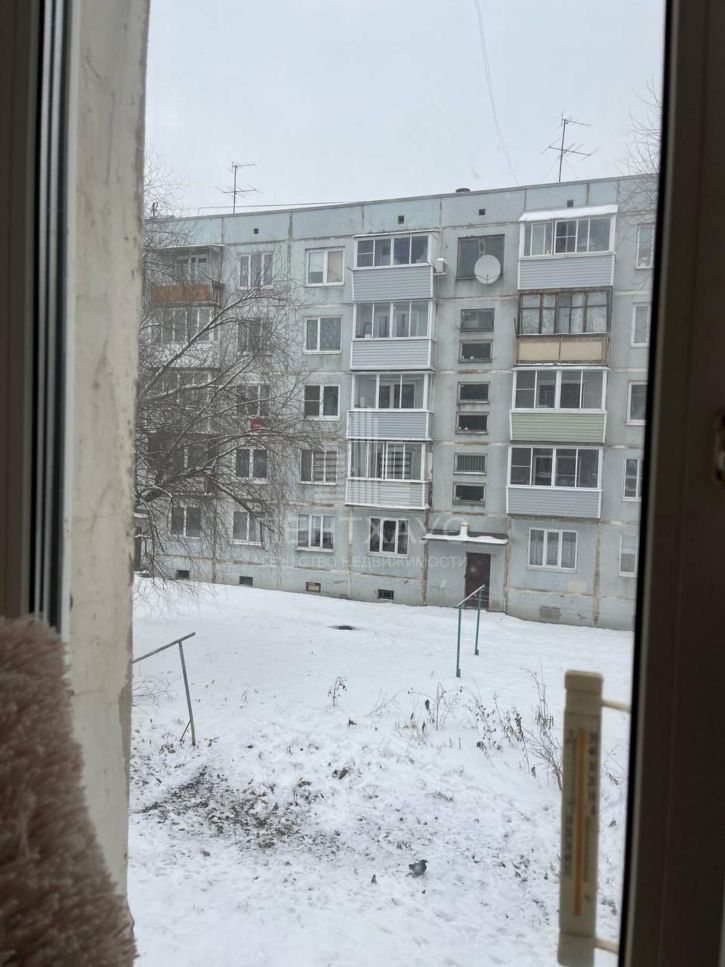 4-комн квартира Октябрьский военный г-к, 7