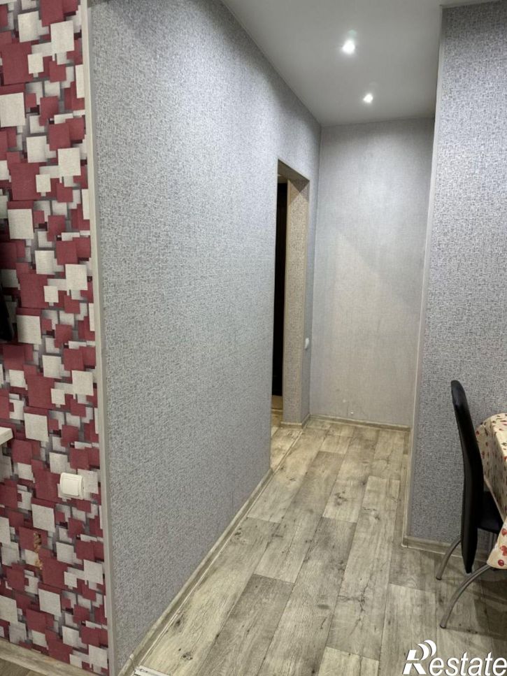 Комната улица Балакирева, 24,  д. 24