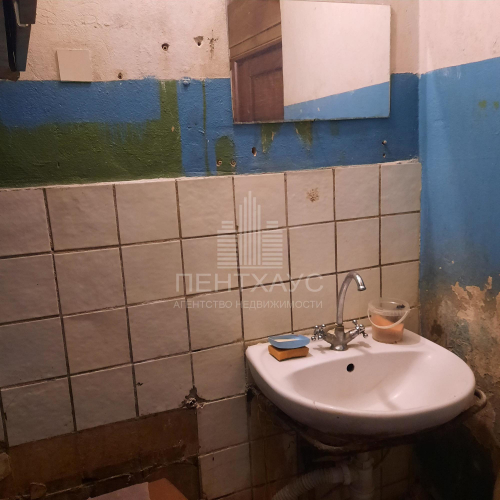 Продажа комнаты улица Белоконской, 10