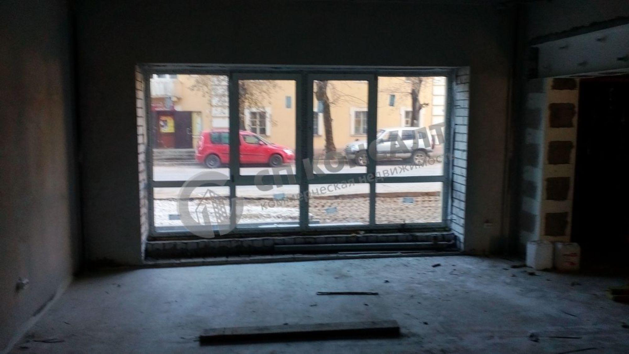 Сдать торговое помещение за 175 000 рублей на Полины Осипенко ул, 21